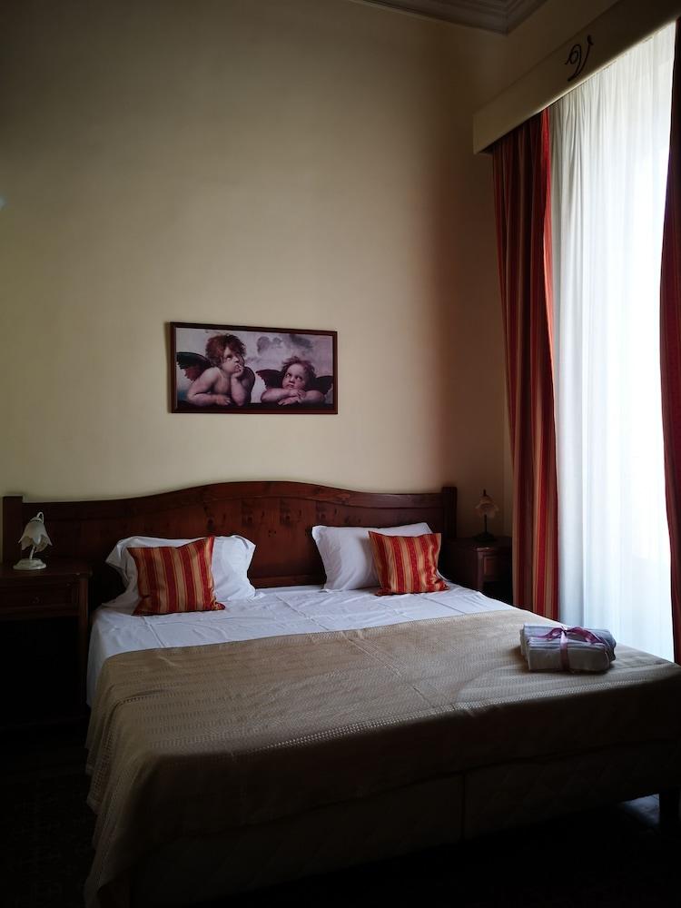 Hotel Valentino Катанія Екстер'єр фото